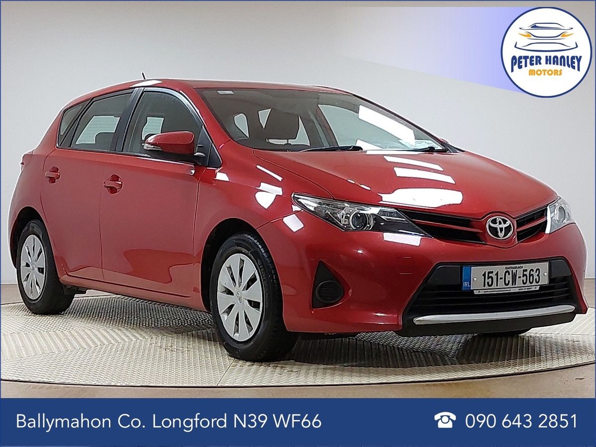 Used Toyota Auris 2015 in Longford
