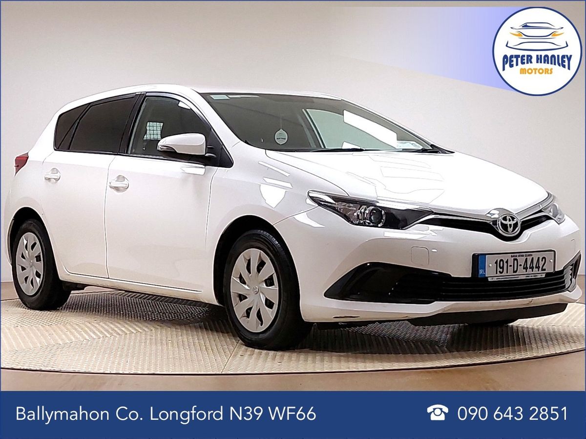 Used Toyota Auris 2019 in Longford