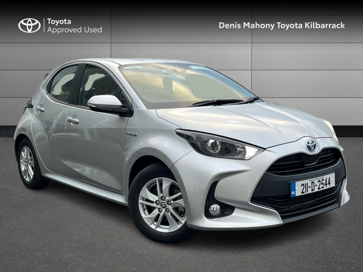 Toyota Yaris YARIS HYBRID LUNA REVERSE CAMERA @ DENIS MAHONY KILBARRACK