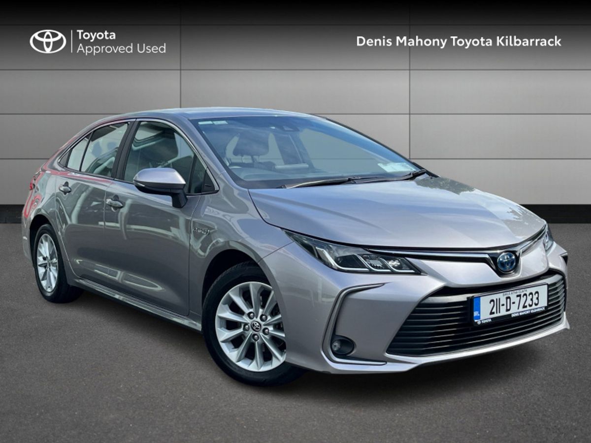 Toyota Corolla HYBRID LUNA SALOON @ DENIS MAHONY KILBARRACK