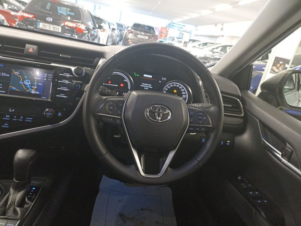 Used Toyota Camry 2019 in Meath