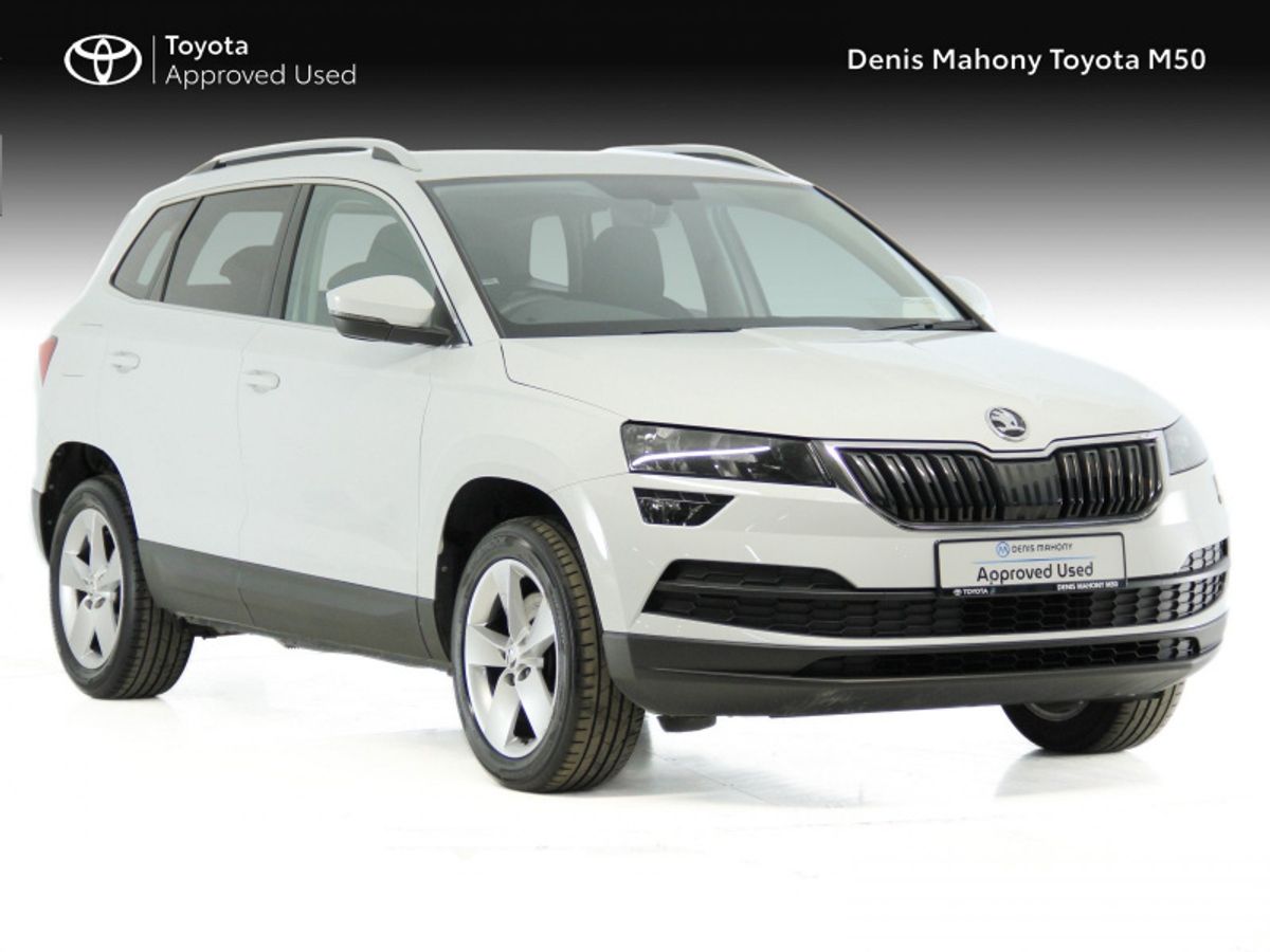 SKODA KAROQ Ambition Manual 2.0 TDI 150HP Compact SUV