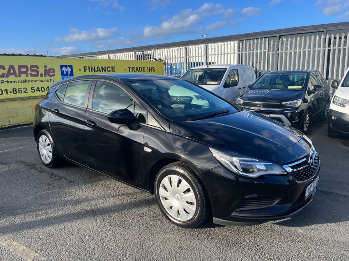 Used Opel Astra 2019 in Dublin