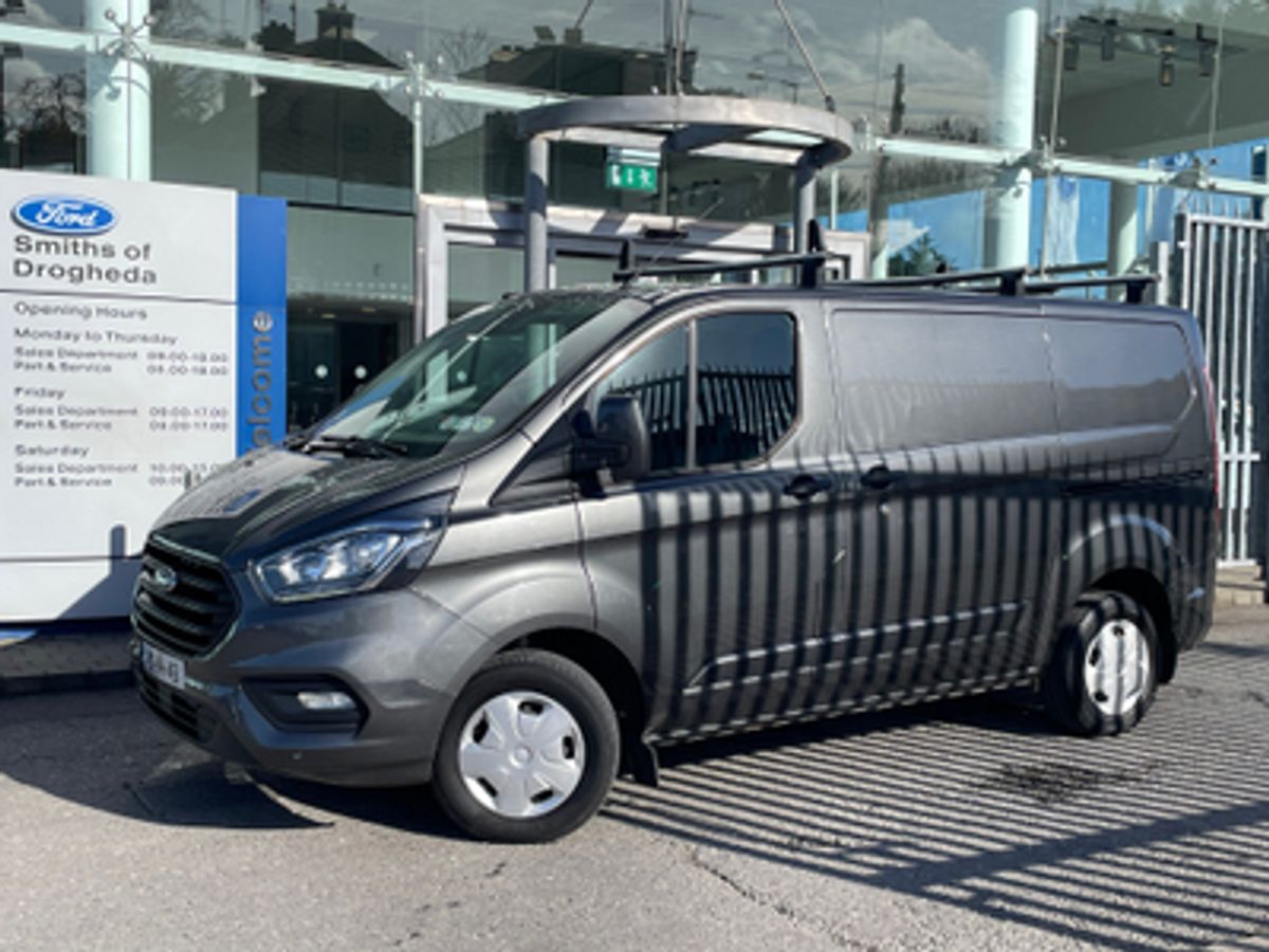 Used Ford Transit Custom 2019 in Louth