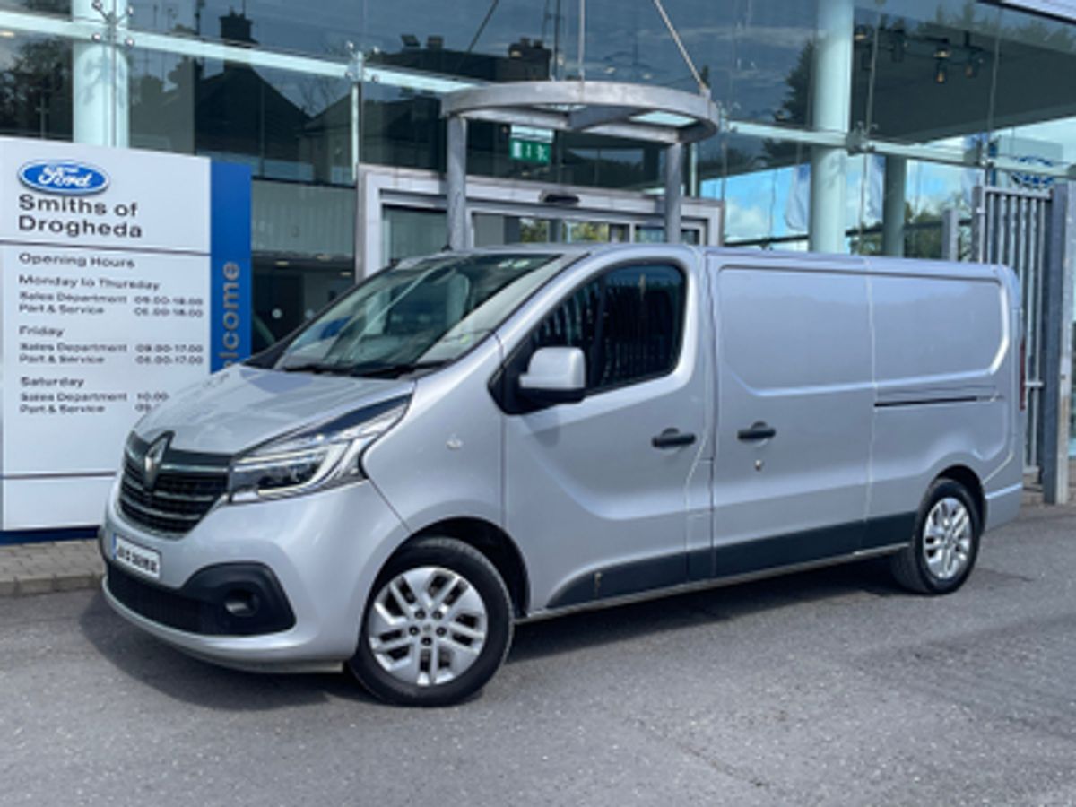 Used Renault Trafic 2021 in Louth