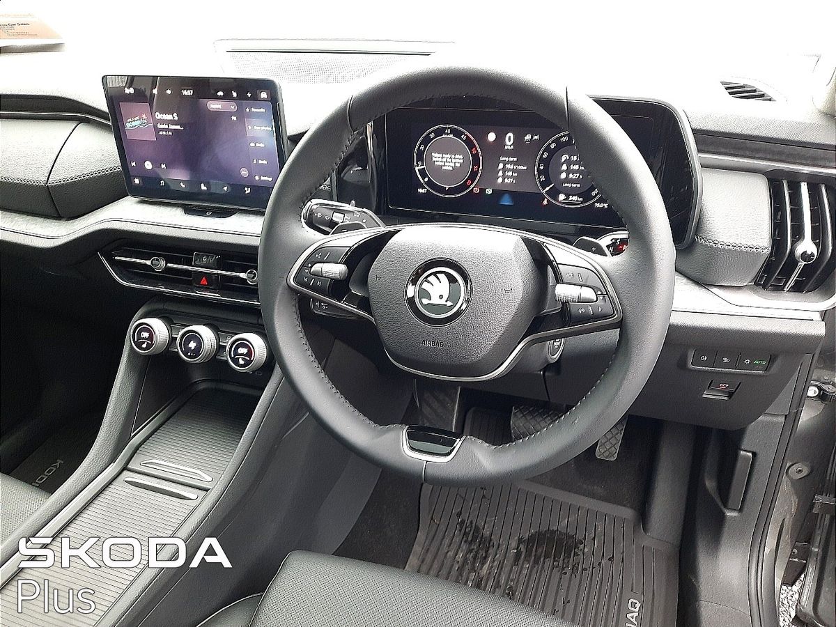 Skoda Skoda Kodiaq SELECTION+ 2.0TDI 150HP DSG **WITH PANORAMIC SUNROOF** 