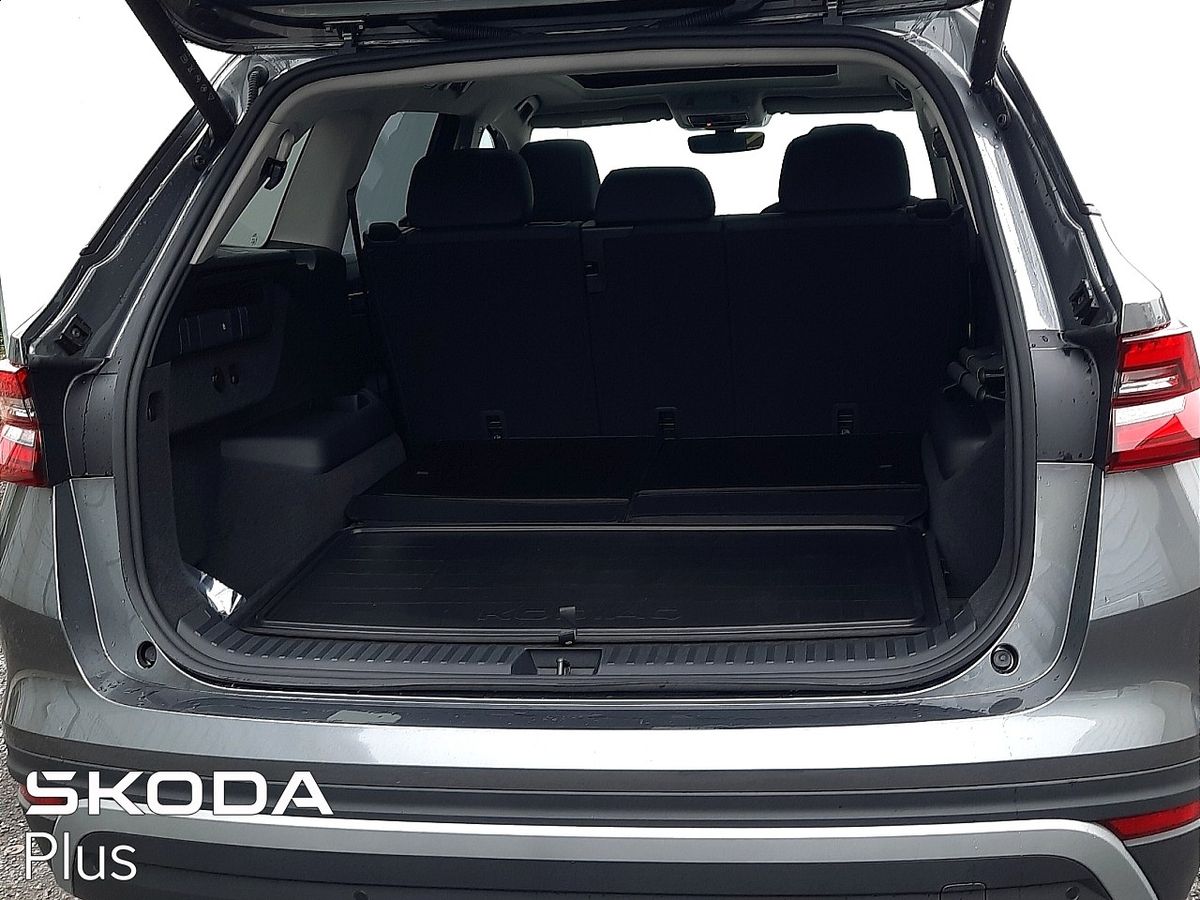 Skoda Skoda Kodiaq SELECTION+ 2.0TDI 150HP DSG **WITH PANORAMIC SUNROOF** 