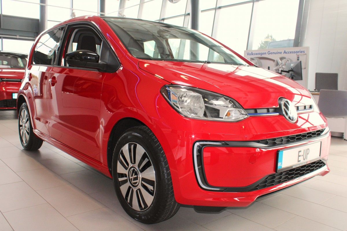 Volkswagen Up! E-Up 32 KW Battery  82 Bhp 257 KM Range Limited Edition
