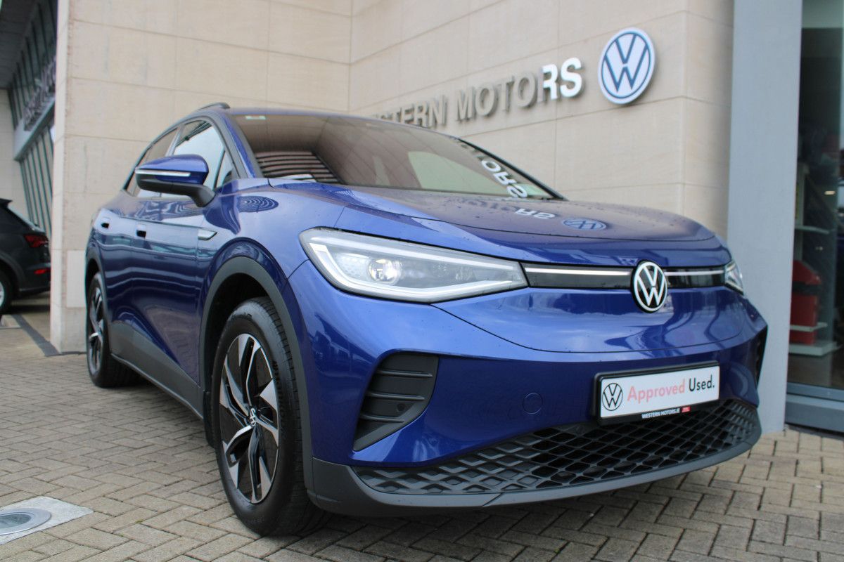 Volkswagen ID.4 Stunning looking example,Style Spec inc IQ LED Lights,Rear Camera,1/2 Leather,Privacy Glass, 52KWH 148HP 5DR Auto
