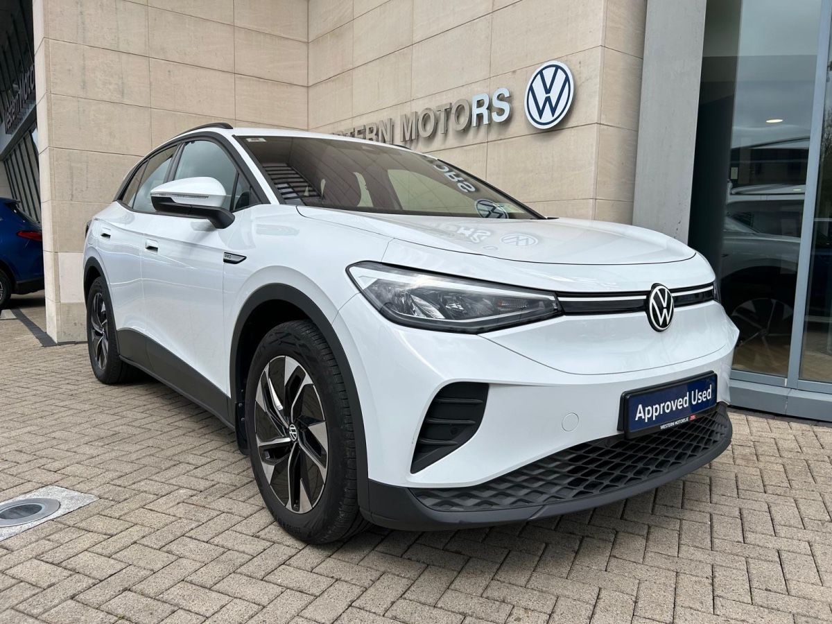 Volkswagen ID.4 PRO 128 KW ID.4 Life 77KWH 174HP PRO 5DR EX-Demo with massive savings, front and rear sensors, 10 inch infotainment screen, heated seats and much more!