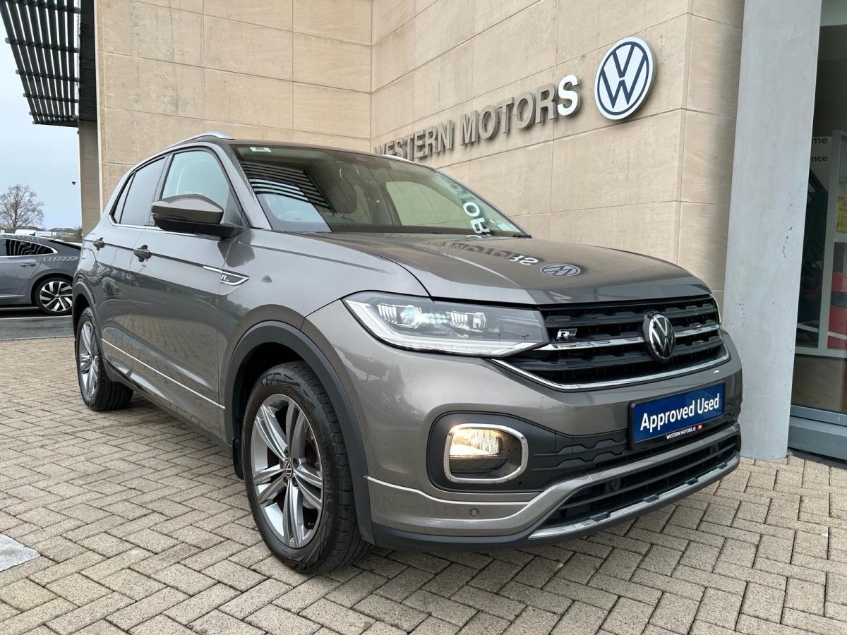 Volkswagen T-Cross R-Line Automatic, 1.0 TSI D7F 110 Bhp, Heated Seats,Rear Camera,17" Alloys,Cruise Control,1 Owner,Low Kms, FSh