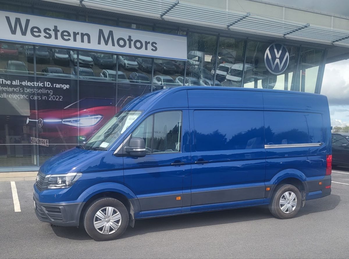 Volkswagen Crafter 35 MWB Highroof Auto 140HP, Rear Camera, Upgraded Radio, Rear Step, Mudflaps, FSH