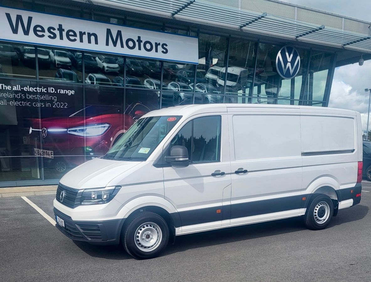 Volkswagen Crafter Crafter 35 MWB 177HP M6F 5DR