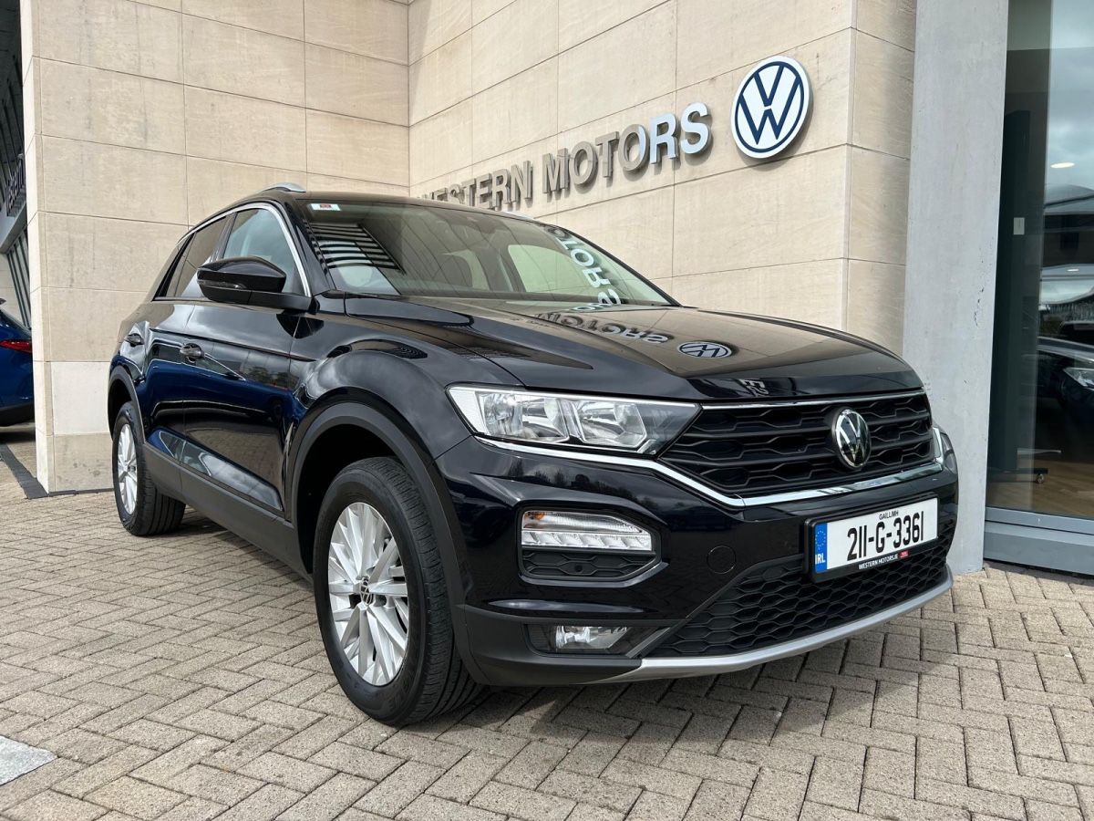 Volkswagen T-Roc Very Clean Example,Low Kms,2.0 Tdi 116 Bhp Design Spec + Rear Camera,Chrome Pack,Privacy Glass,Adaptive Cruise Control,App Connect + much more,1 Owner