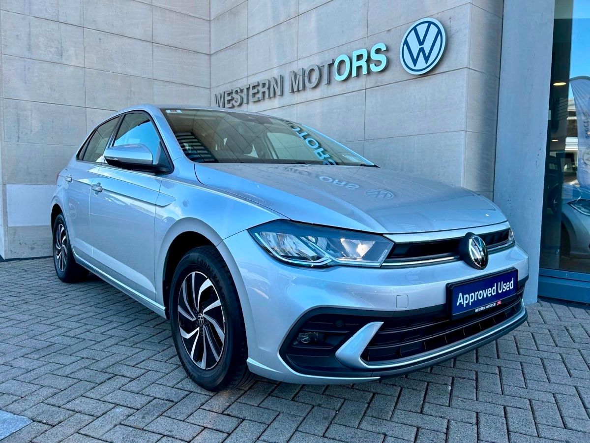 Volkswagen Polo Tiny kms,New Model,Immaculate Example,1.0 Tsi 95 Bhp "Life" Spec, Aircon,App Connect,Digital Dash,Alloys,Lane Assist + much more