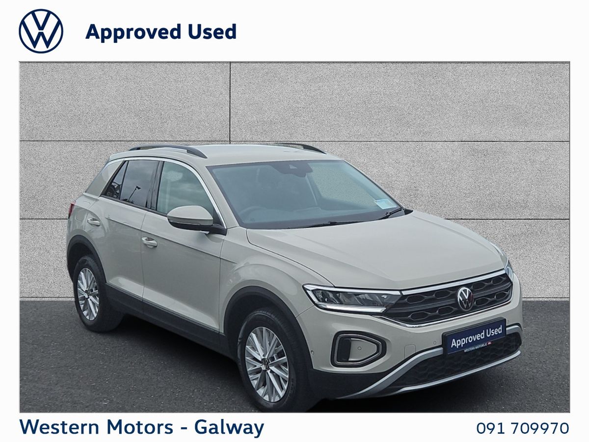 Volkswagen T-Roc Class Colour & Spec,New Model Life 2.0 Tdi 116 Bhp Spec Inc Rear Camera,Privacy Glass, Digital Dash,App Connect,Roof Bars + much more