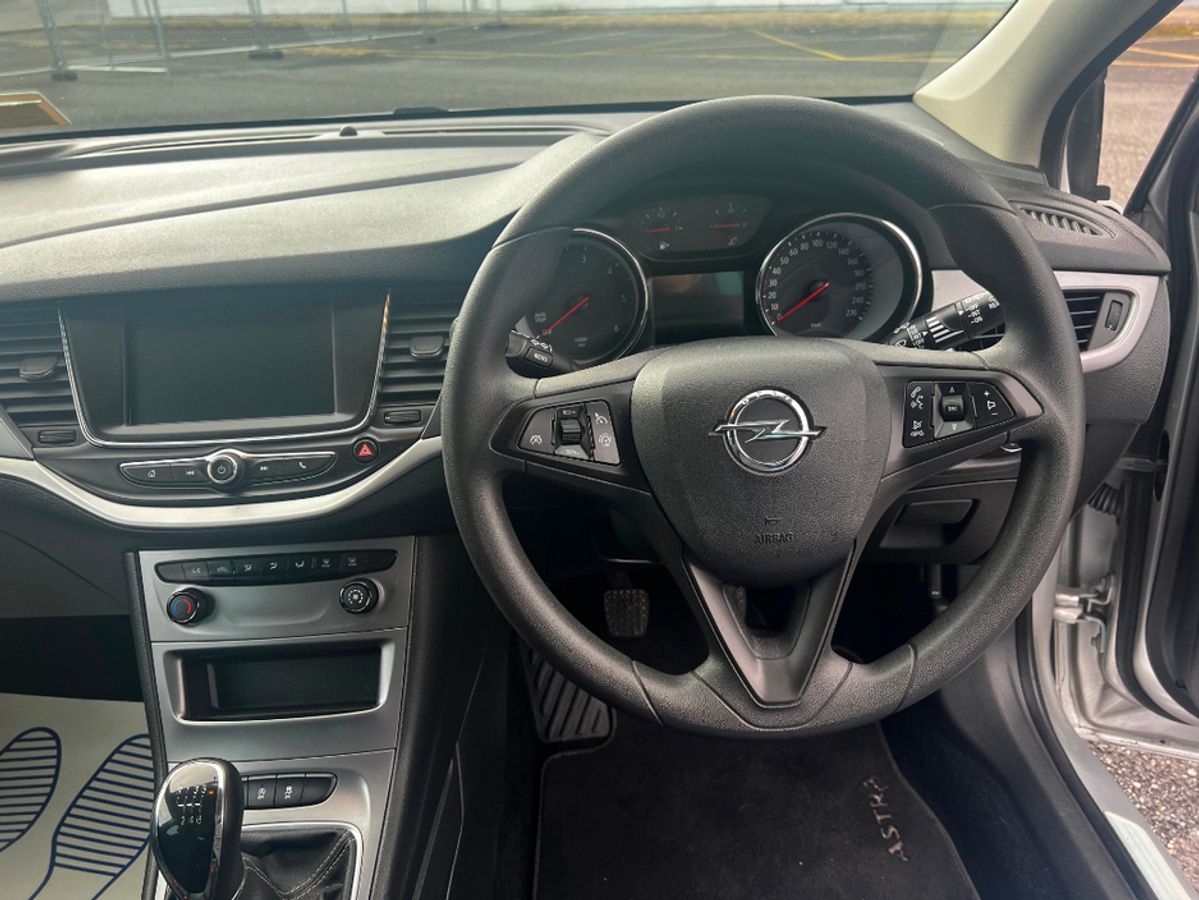 Used Opel Astra 2019 in Dublin