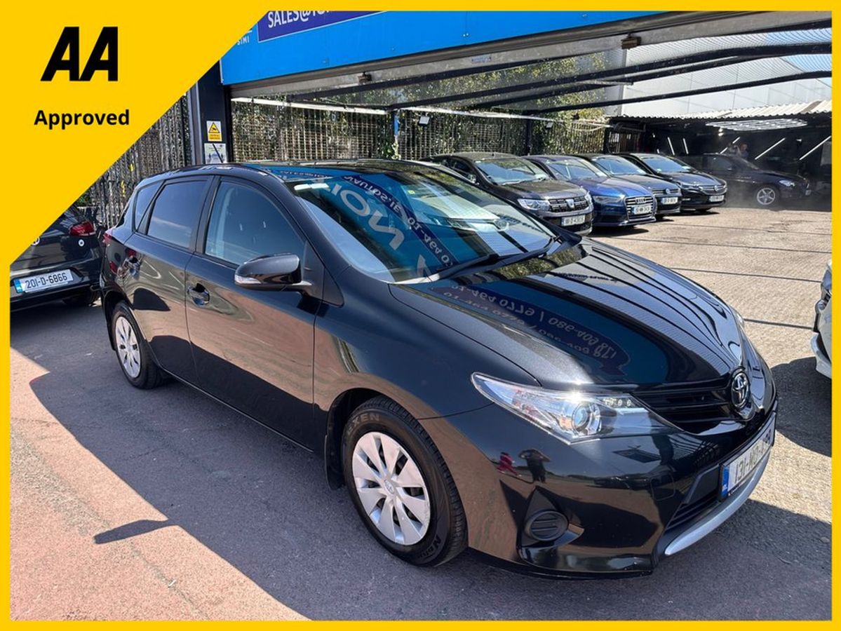 Used Toyota Auris 2013 in Dublin