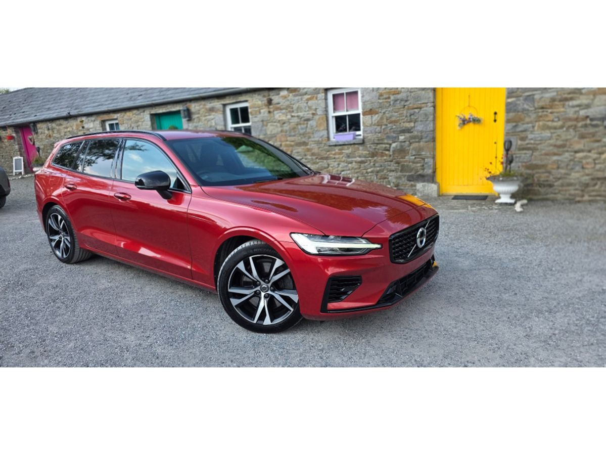 Used Volvo V60 2022 in Dublin