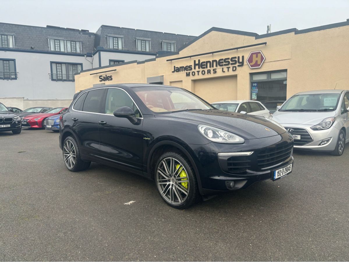 Used Porsche Cayenne 2015 in Dublin