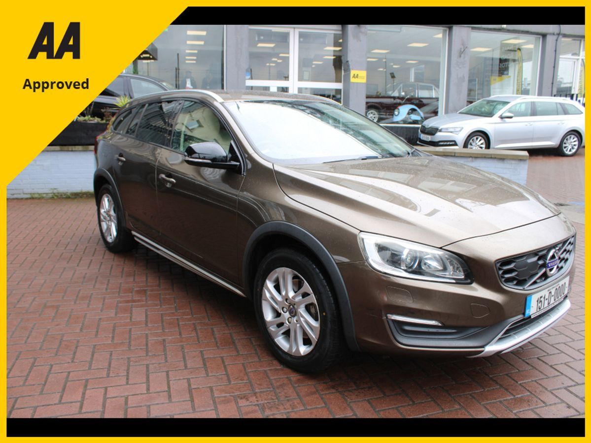 Used Volvo V60 Cross Country 2015 in Dublin