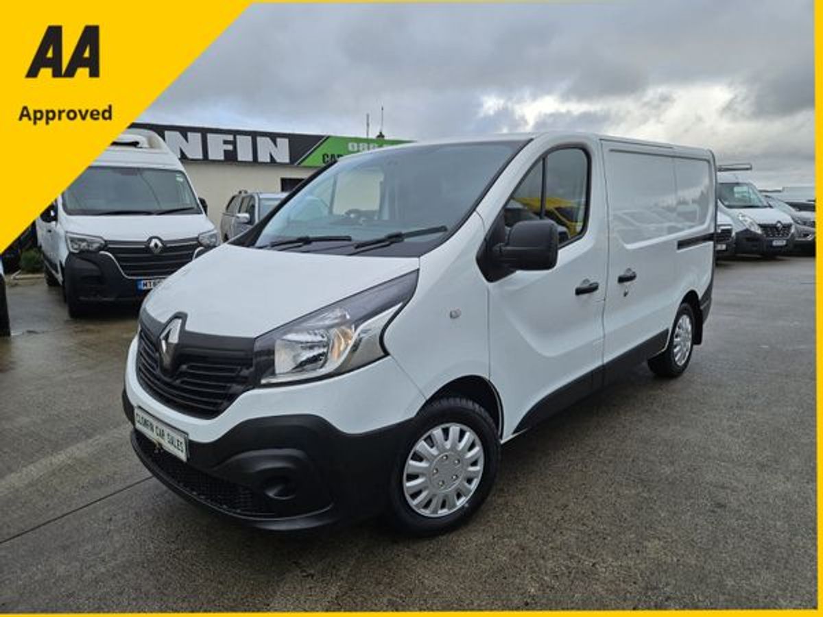 Used Renault Trafic 2017 in Longford
