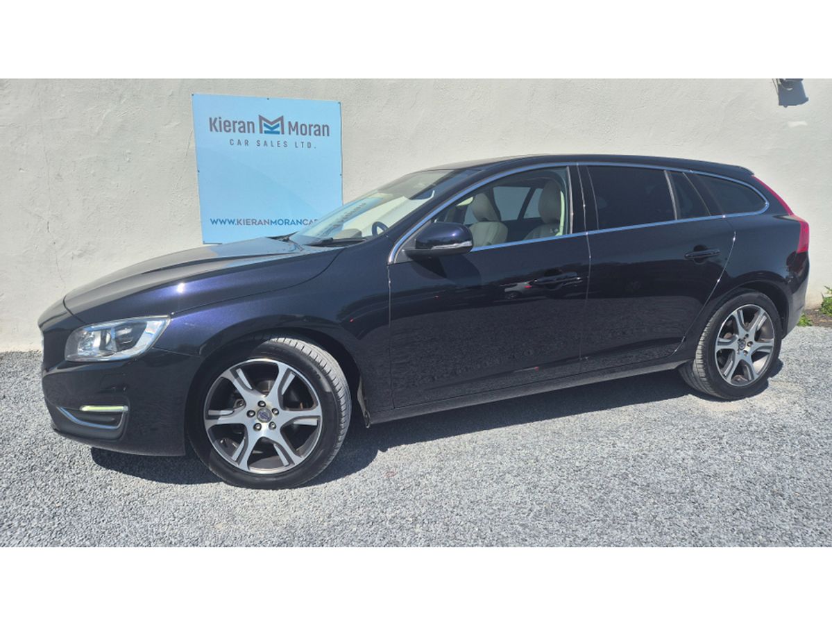 Used Volvo V60 2017 in Galway