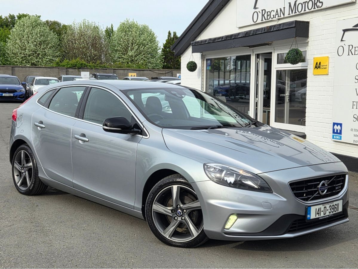Used Volvo V40 2014 in Dublin