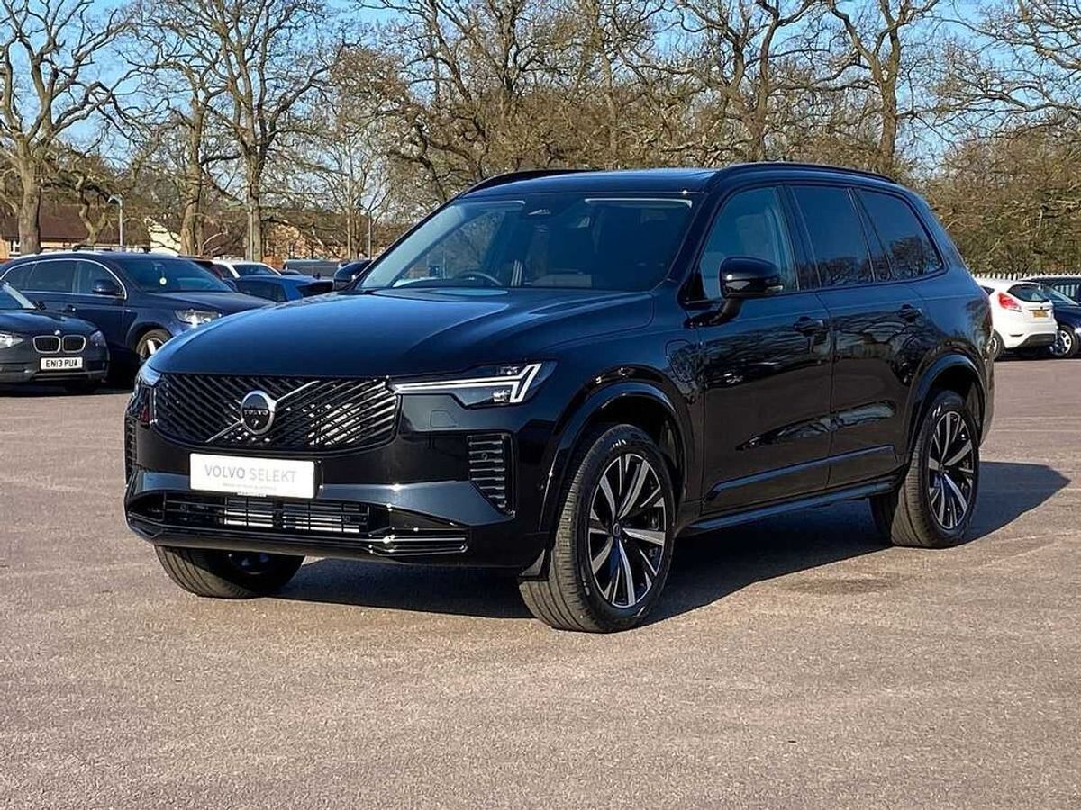 Used Volvo XC90 2025 in Dublin