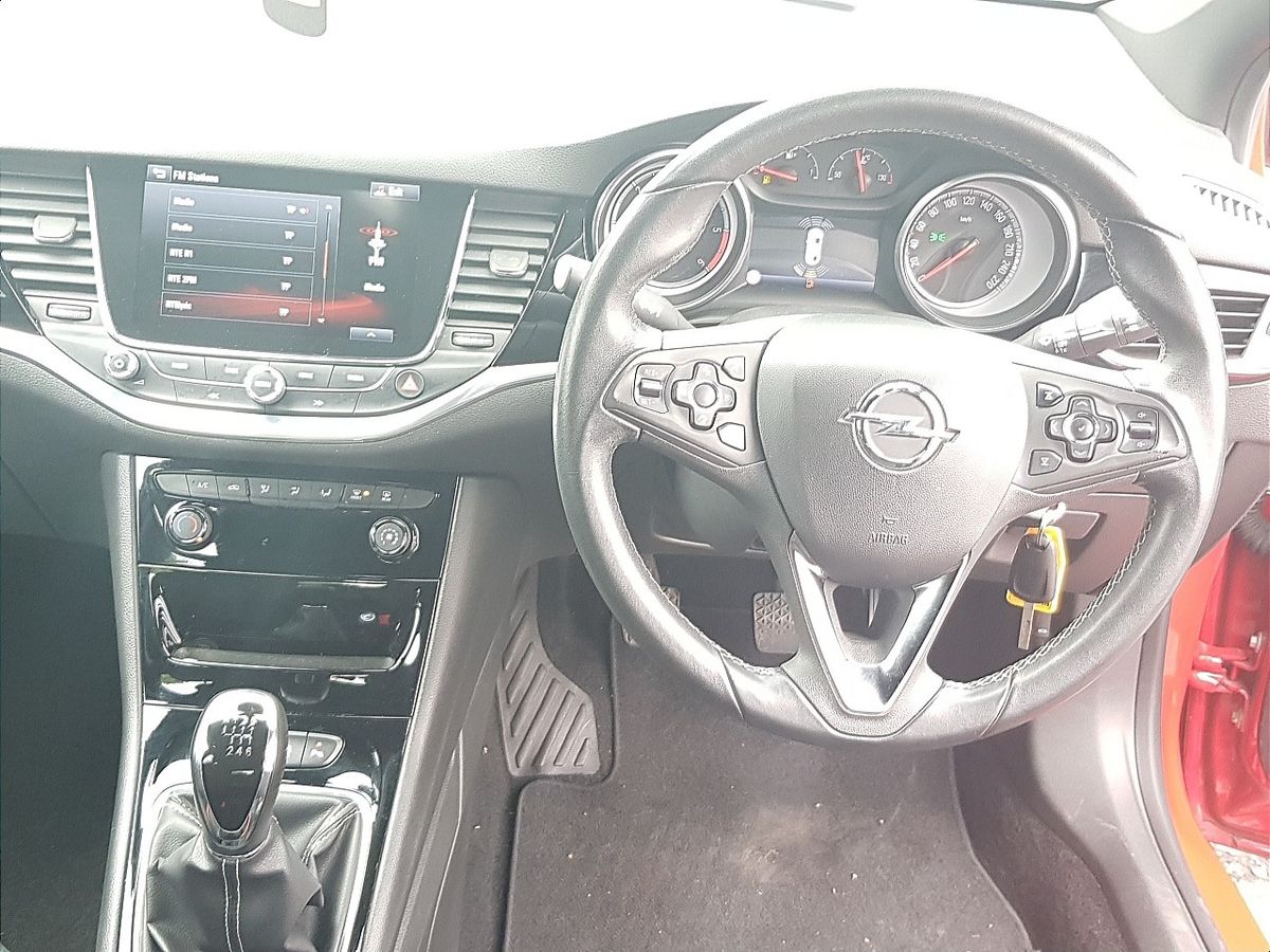 Used Vauxhall Astra 2017 in Westmeath