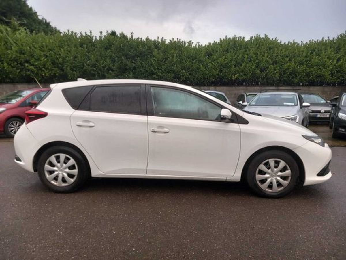 Used Toyota Auris 2017 in Cork