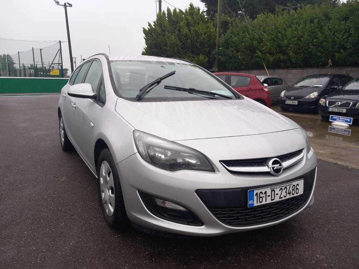 Used Opel Astra 2016 in Cork