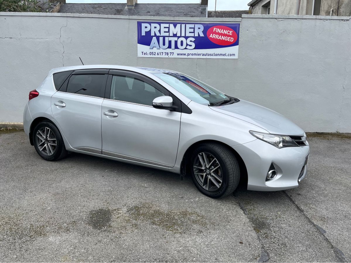 Used Toyota Auris 2015 in Tipperary