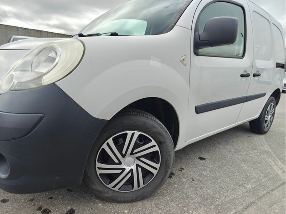 Used Renault Kangoo 2010 in Laois