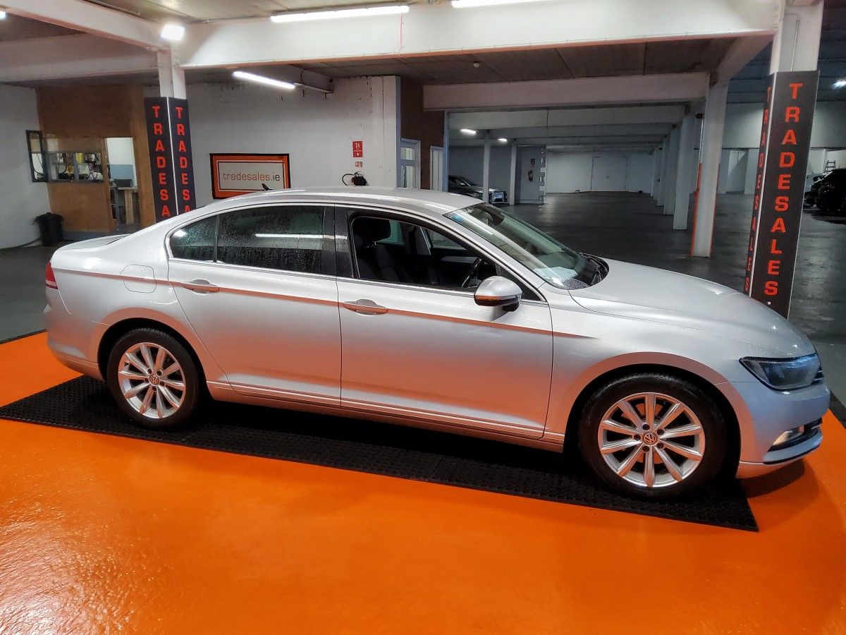 Volkswagen Passat 1.6 TDI BLUEMOTION