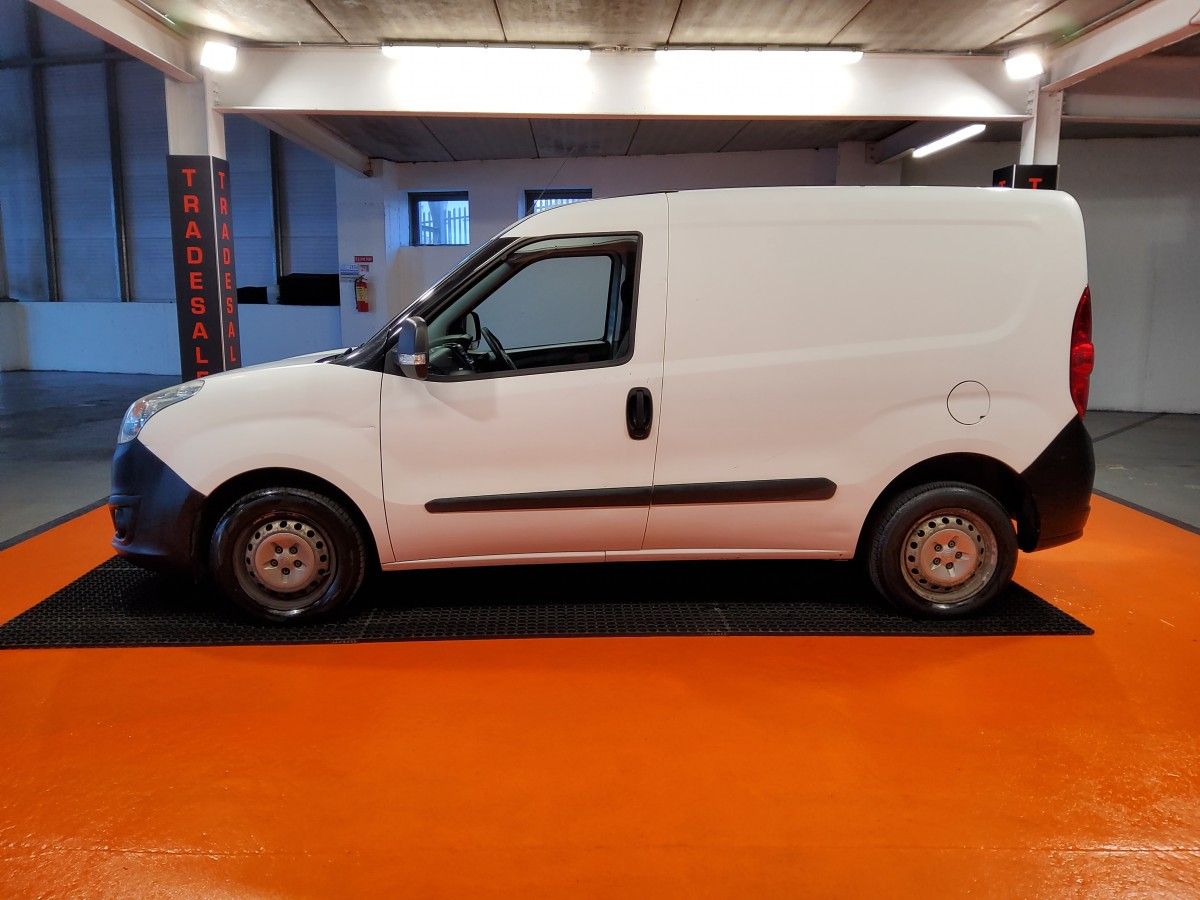 Opel Combo COMBO L1 H1 2000 BASE 1.3 CDTI