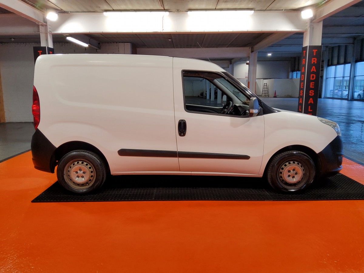 Opel Combo COMBO L1 H1 2000 BASE 1.3 CDTI