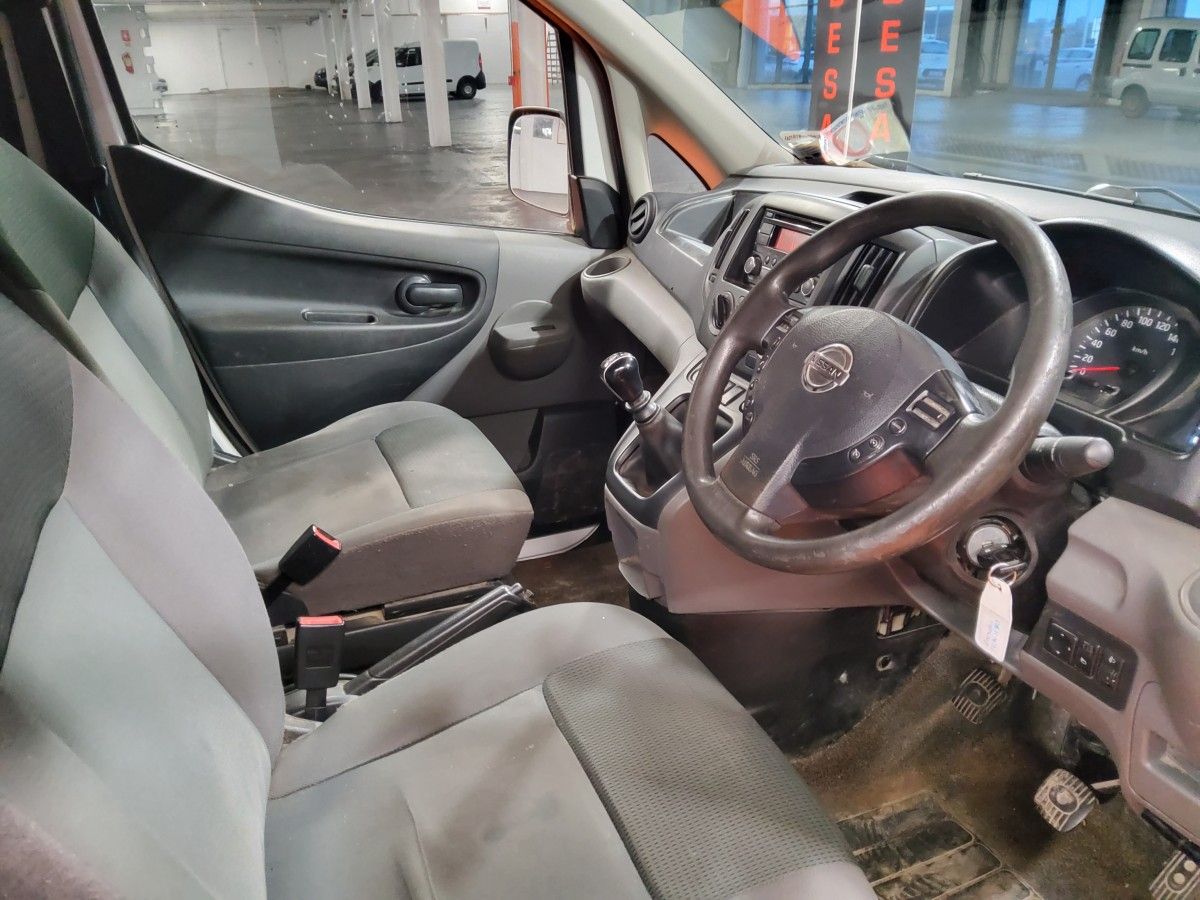 Nissan NV200 NV200 NV200 2DR