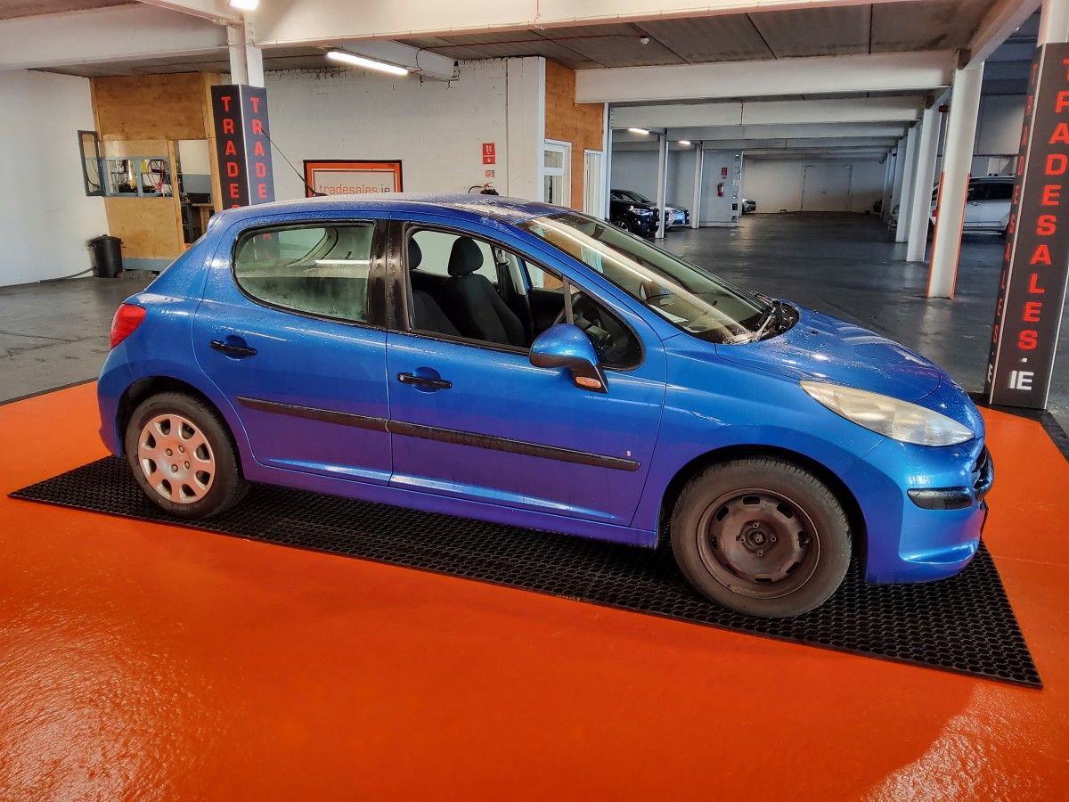 Peugeot 207 1.4 75 bhp S