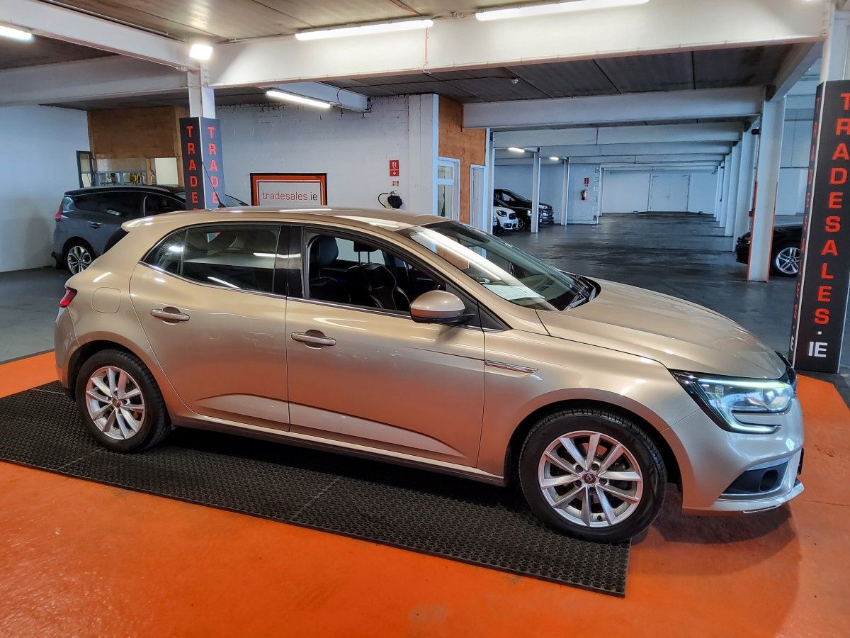 Renault Megane 1.5 DCI 110 DYNAMIQUE NAV