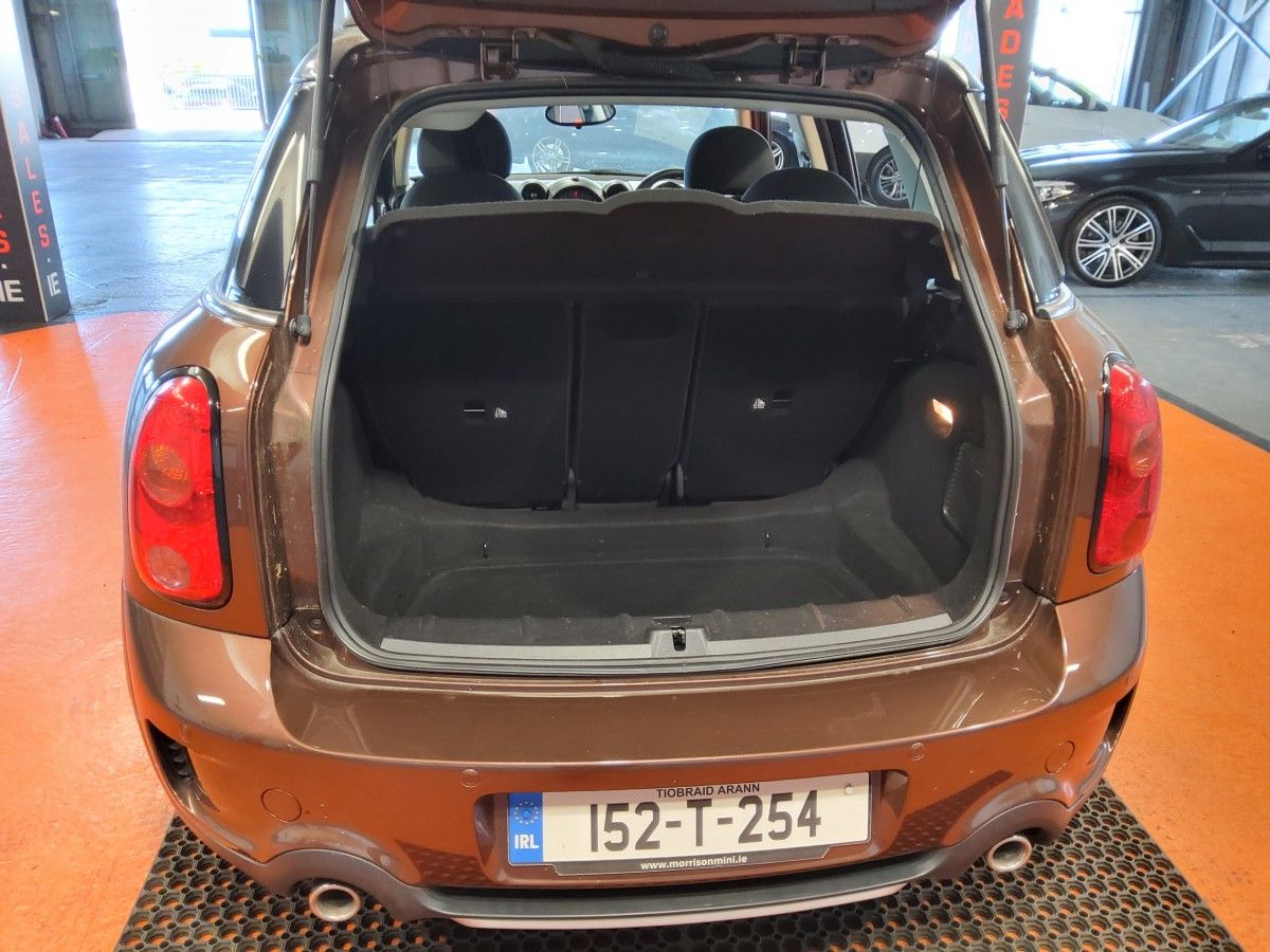 MINI Cooper Cooper SD Auto