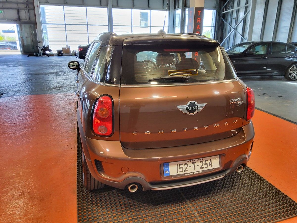 MINI Cooper Cooper SD Auto