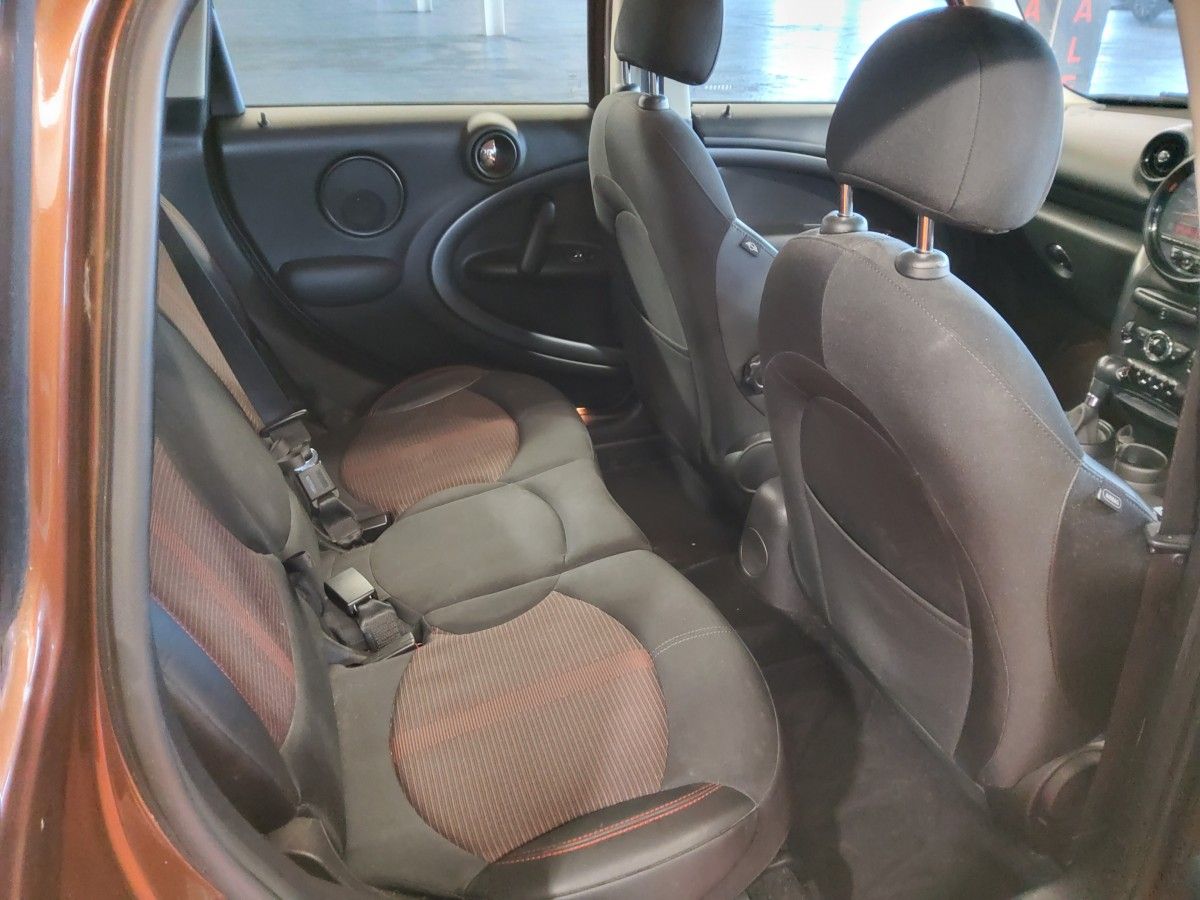 MINI Cooper Cooper SD Auto