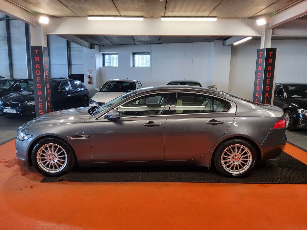 Jaguar XE 2.0 D Prestige 163PS Automatic