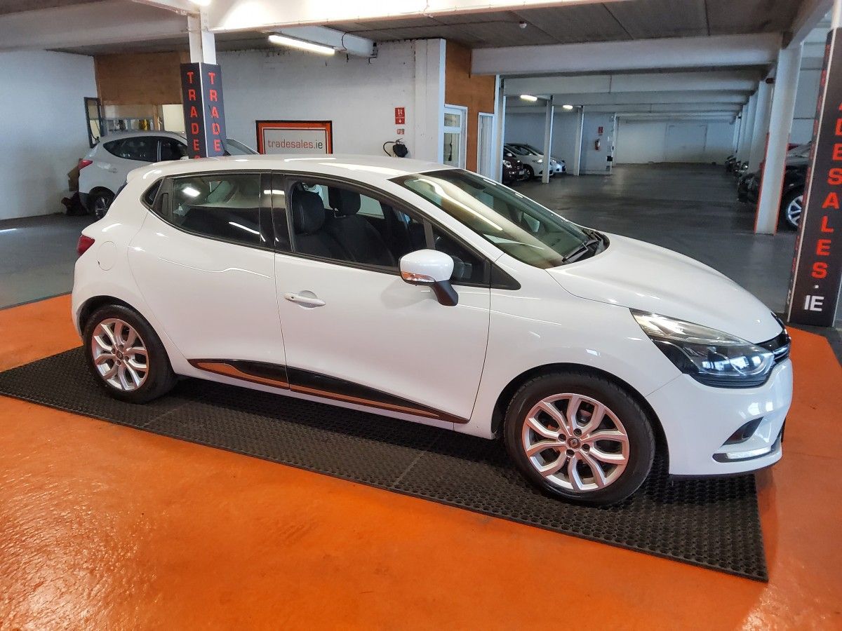 Renault Clio 1.2 16V 75 DYNAMIQUE NAV