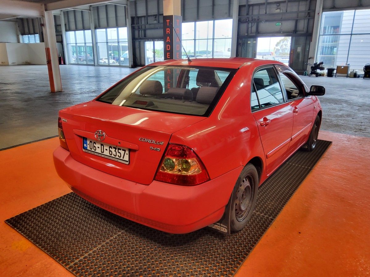 Toyota Corolla 1.4 D-4D 4Dr Terra