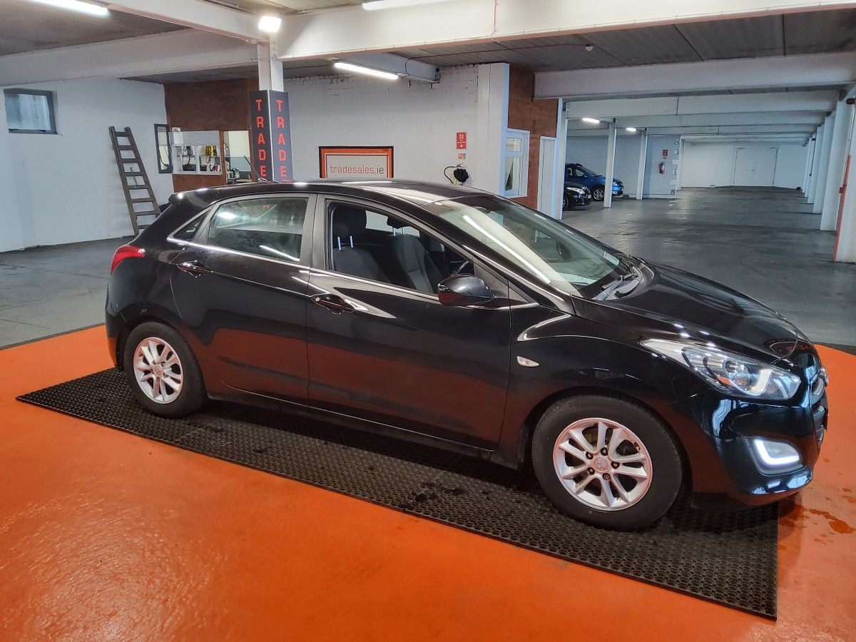 Hyundai i30 1.6 Diesel Deluxe