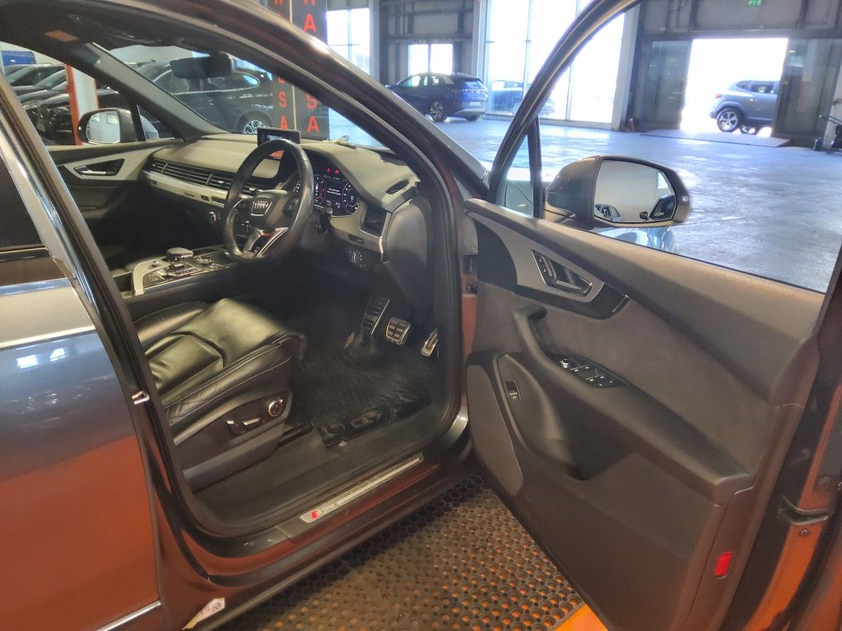 Audi Q7 3.0TDI 218 quattro Tiptronic S Line