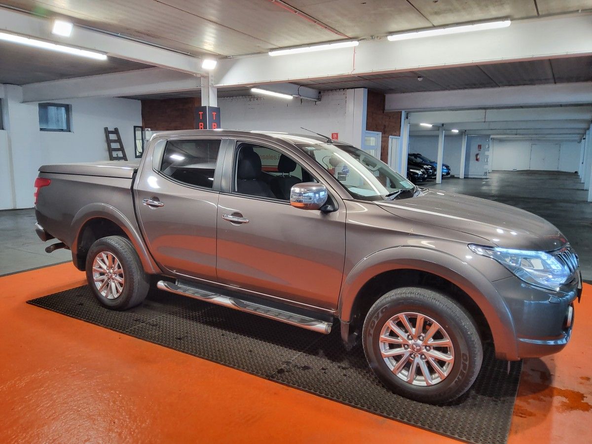 Mitsubishi L 200 SU DC INTENSE 6MT 4DR