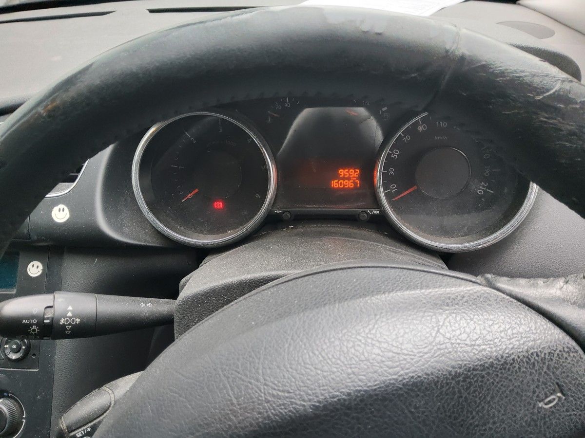 Peugeot 3008 1.6 HDI 115 bhp Active